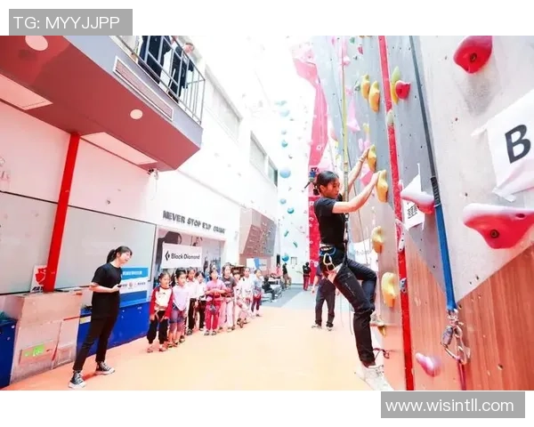 上海攀岩队耐力训练引发热议专家观点各异攀岩爱好者热议